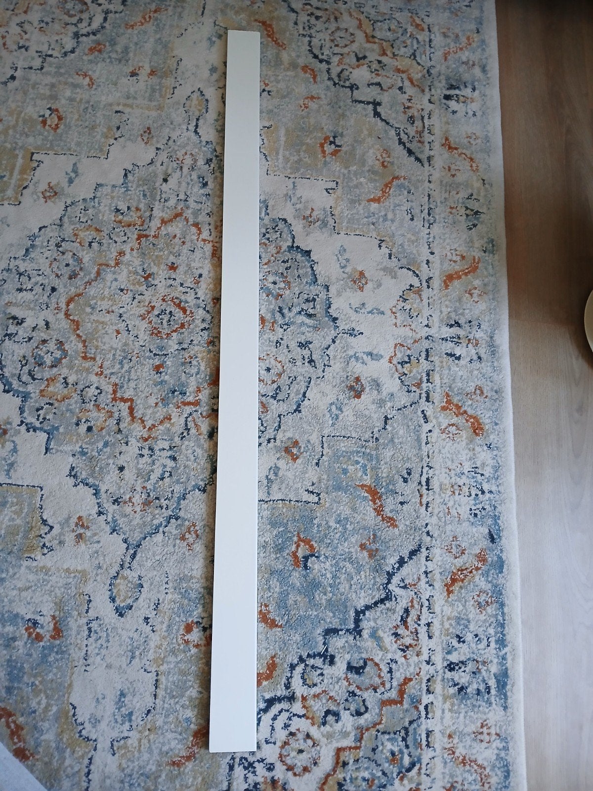 Witte voorgelakte MDF plint 138,1 cm lang, 100 tot 150 cm, Ophalen of Verzenden, Zo goed als nieuw, Mdf
