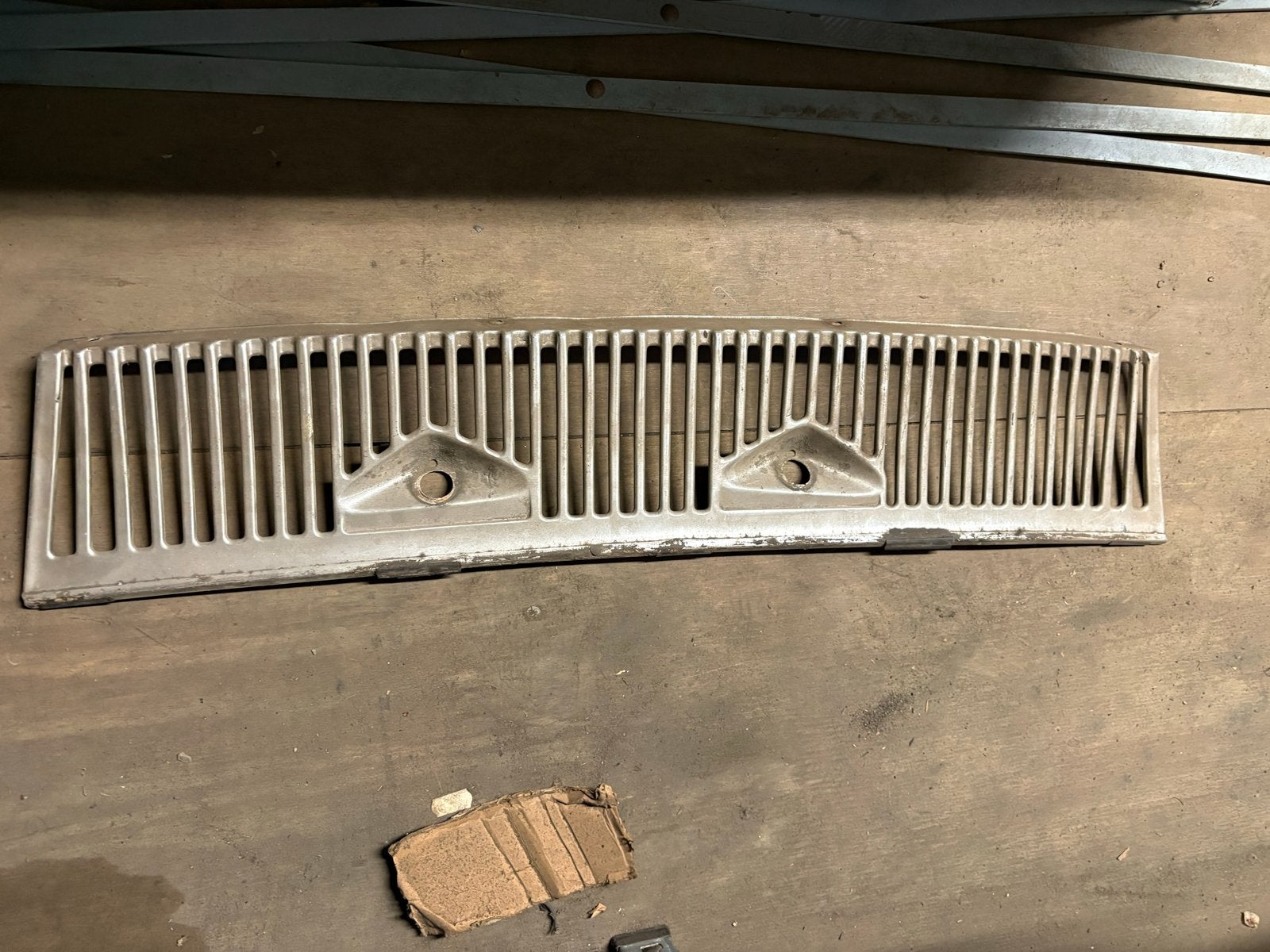 Ventilatie rooster paravan mercedes benz w116, Auto-onderdelen, Ophalen of Verzenden, Gebruikt, Mercedes-Benz