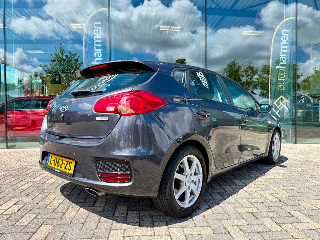 Kia Cee'd 1.4 CVVT, CarPlay, Cruise, PDC, Camera, Auto's, Kia, Voorwielaandrijving, Gebruikt, 4 cilinders, 100 pk