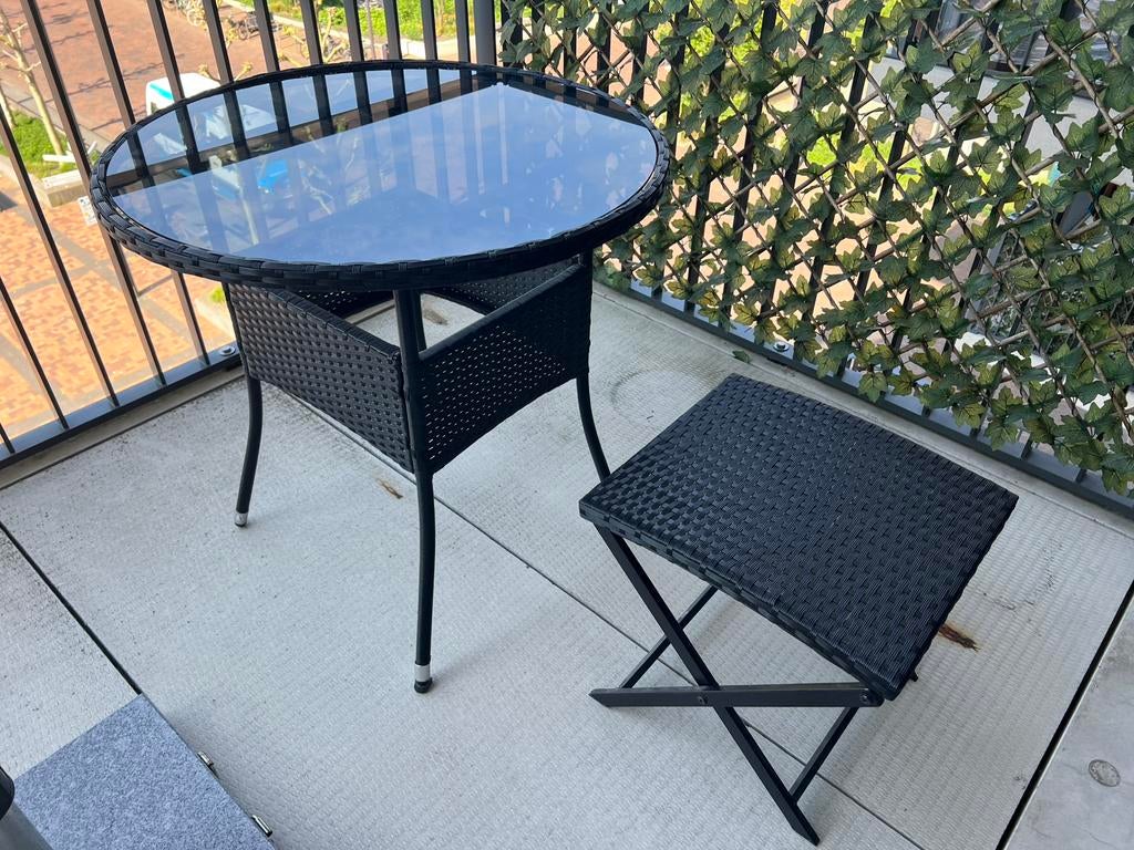 Bistro tafel met bijzet kruk, Eettafel, Zo goed als nieuw, Wicker, Tuinset