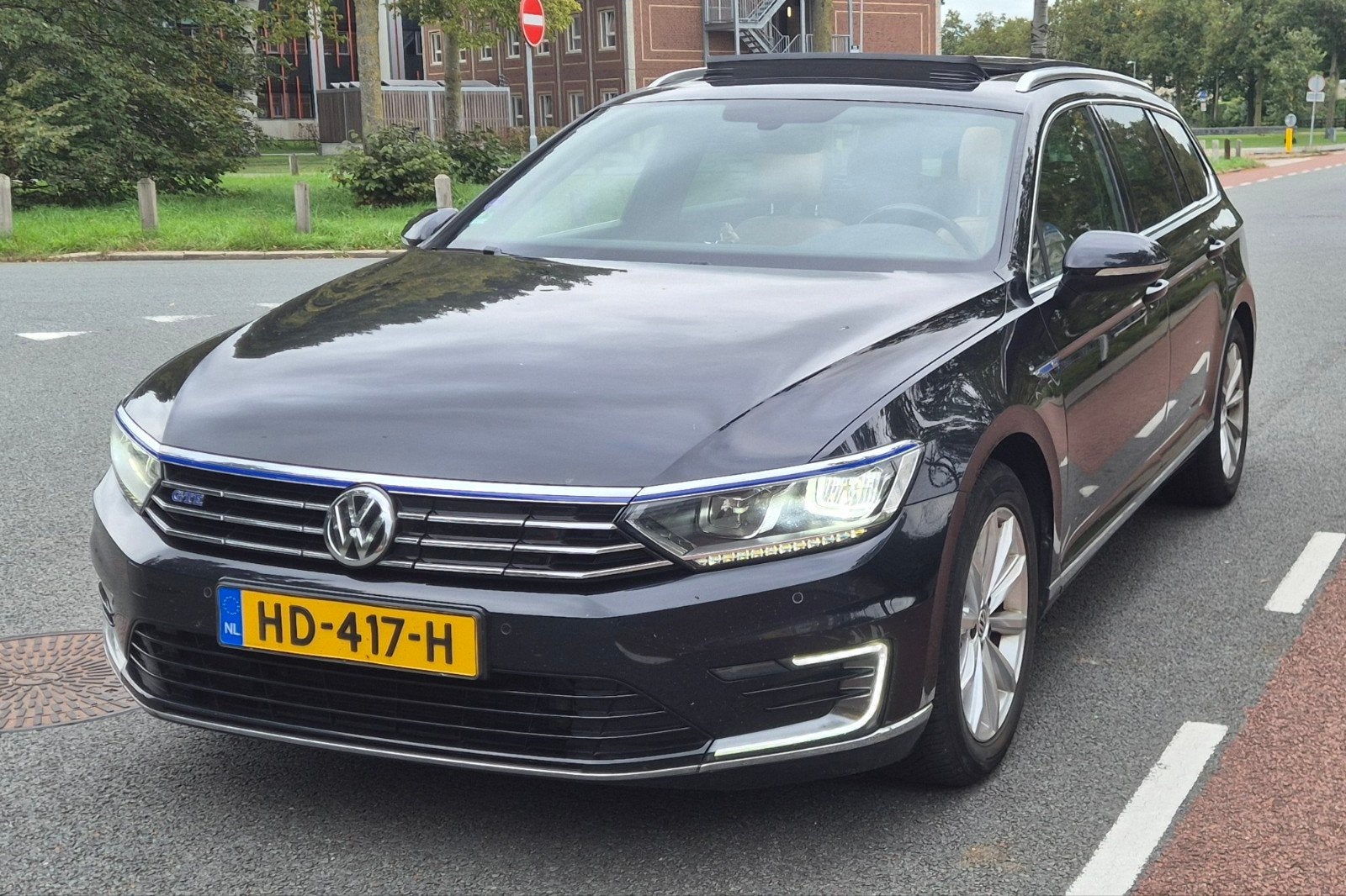 Nette VW Passat Variant GTE 2015 Zwart, Pano, Nwe Mechatr, Zwart, 1600 kg, Te koop, 750 kg