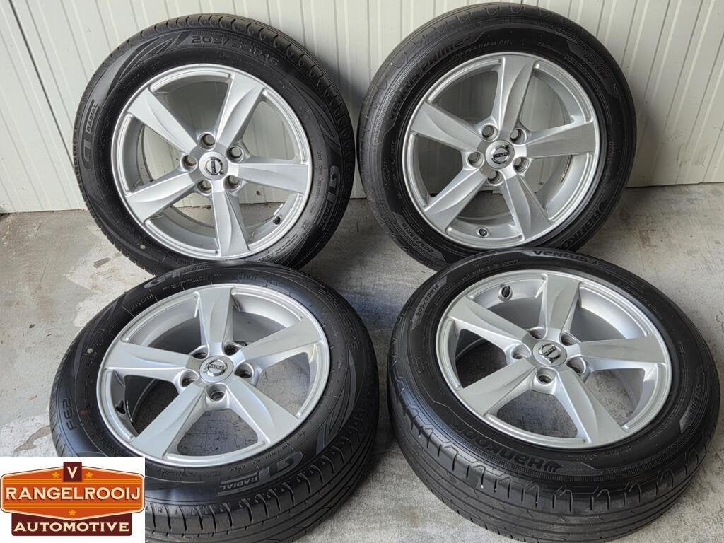 Supernette 16" 'Matres' velgen + zomerbanden voor Volvo V, Gebruikt, 16 inch, Banden en Velgen, Zomerbanden