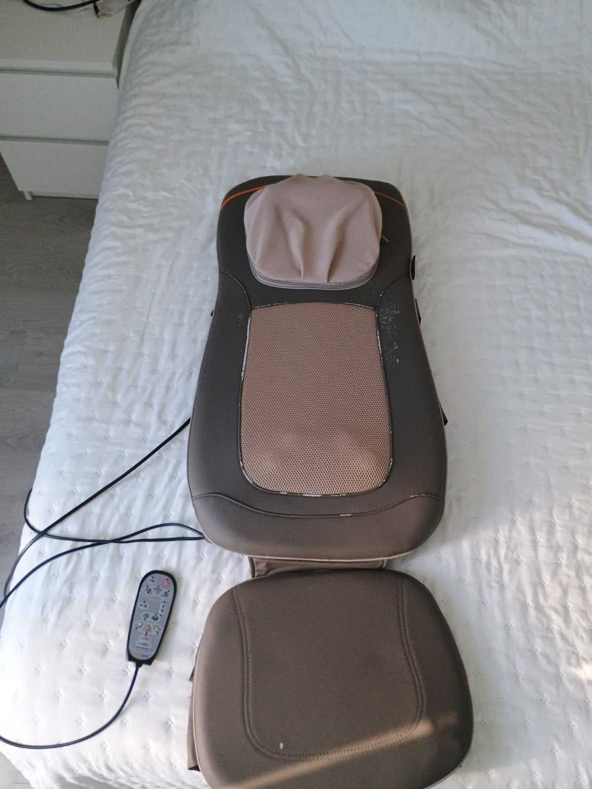 Medisana Shiatsu Massagestoel met Afstandsbediening, Ophalen, Zo goed als nieuw, Massagestoel of Kussen