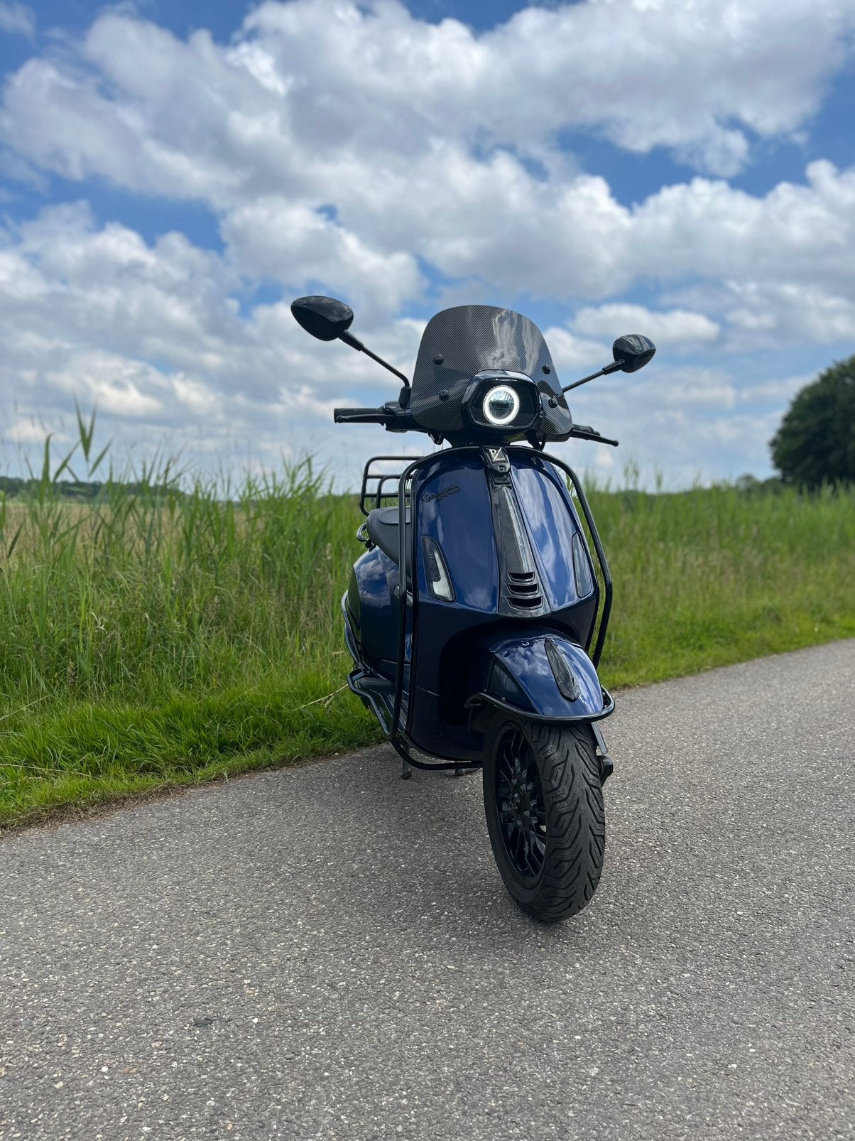 Scooter vespa, Fietsen en Brommers, Scooters | Vespa, Ophalen, Maximaal 45 km/u, Zo goed als nieuw, Benzine