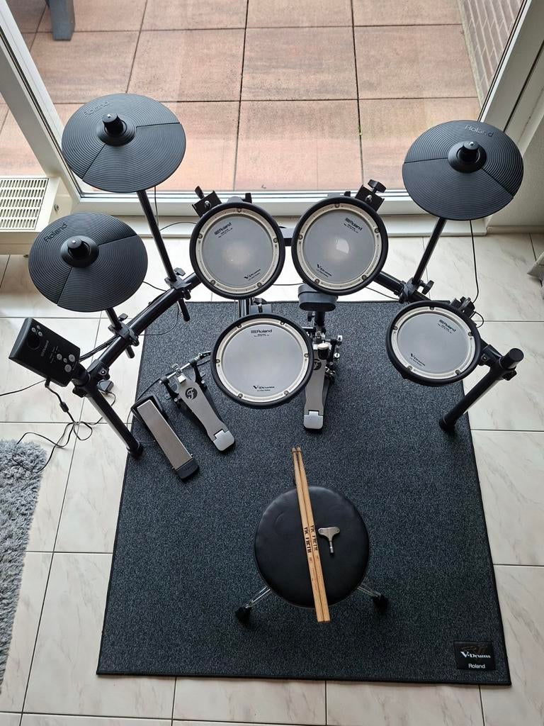 Compleet Roland TD-1 DMK V-drumstel in zeer goede staat, Ophalen, Zo goed als nieuw, Roland, Elektronisch