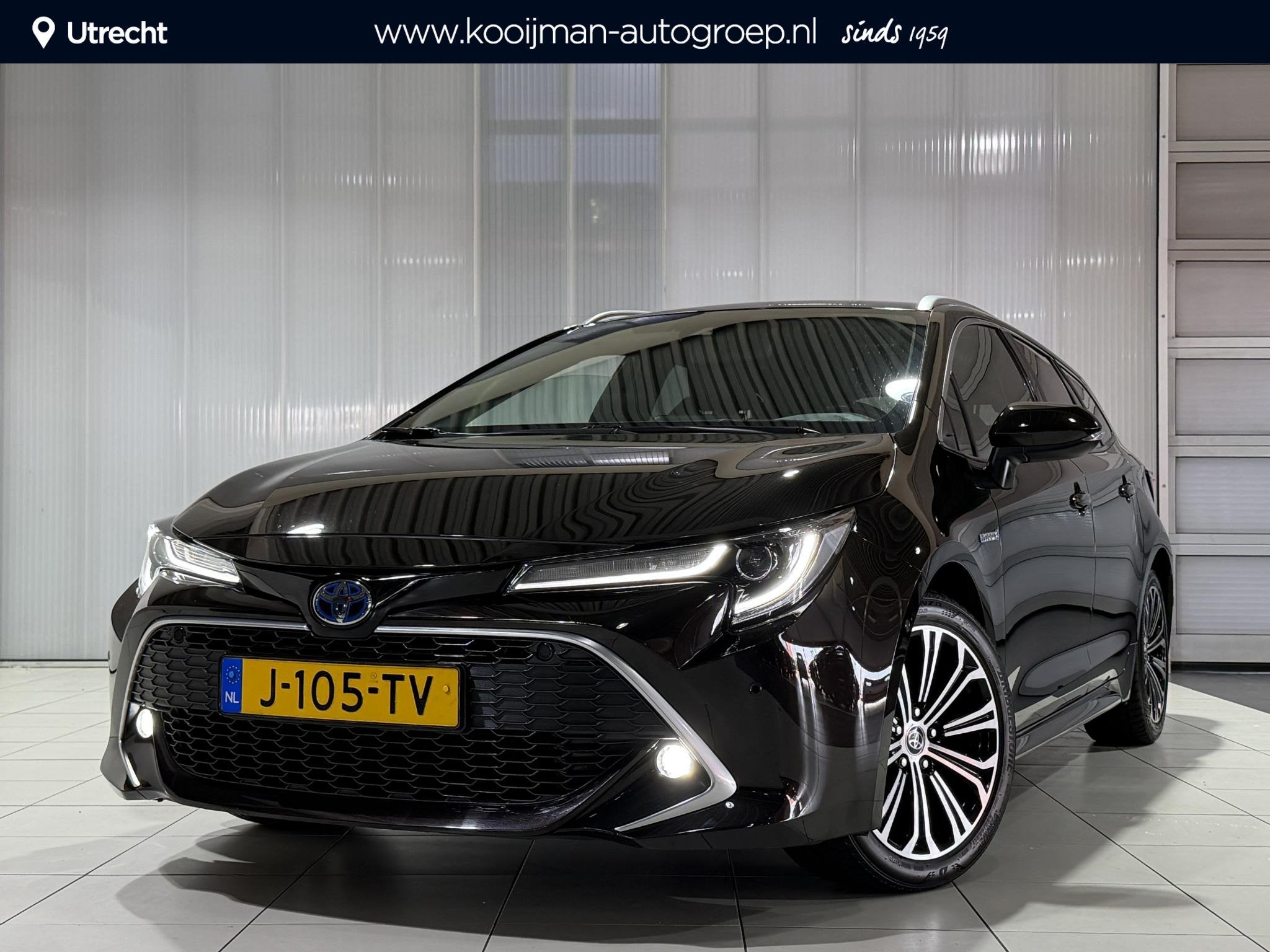 Toyota Corolla Touring Sports 1.8 Hybrid Executive | Trekhaa