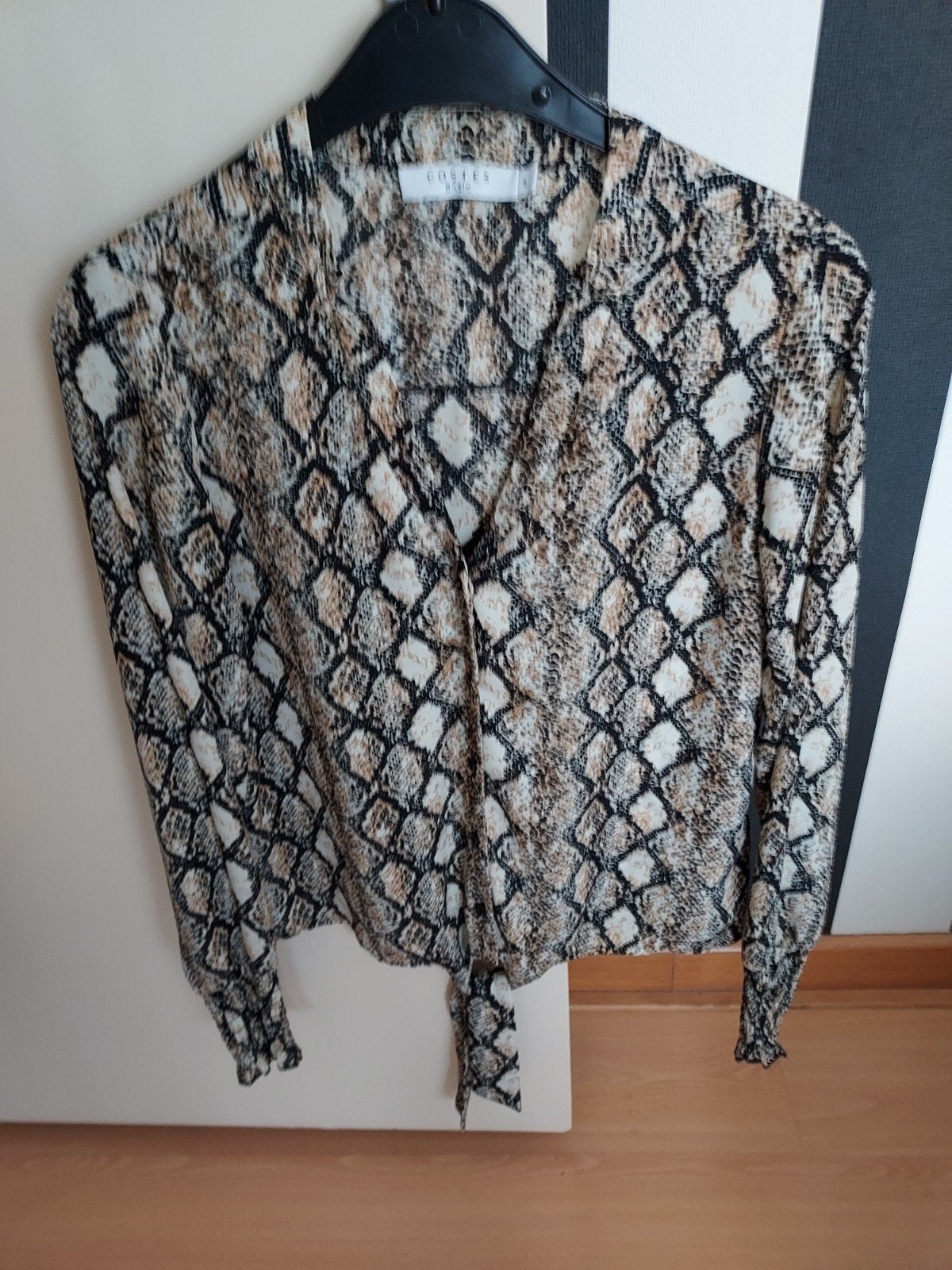 Costes Basic Blouse met Slangenprint - Maat S, Overige kleuren, Ophalen of Verzenden, Zo goed als nieuw, Costes