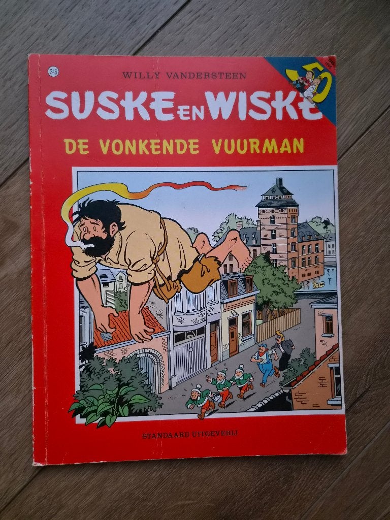 Suske en Wiske "De vonkende vuurman" 246 eerste editie 1995, Willy Vandersteen, Eén stripboek, Ophalen of Verzenden, Zo goed als nieuw