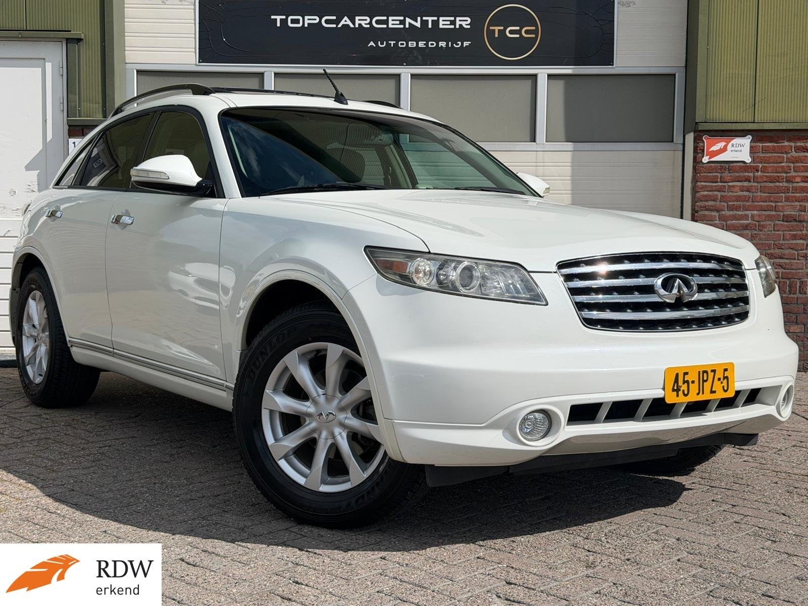 Infiniti FX 35 AWD/SCHUIFD/PARKS/LEER/STOELV/CRUISE/APK, Auto's, Automaat, Gebruikt, Stoelverwarming, Wit