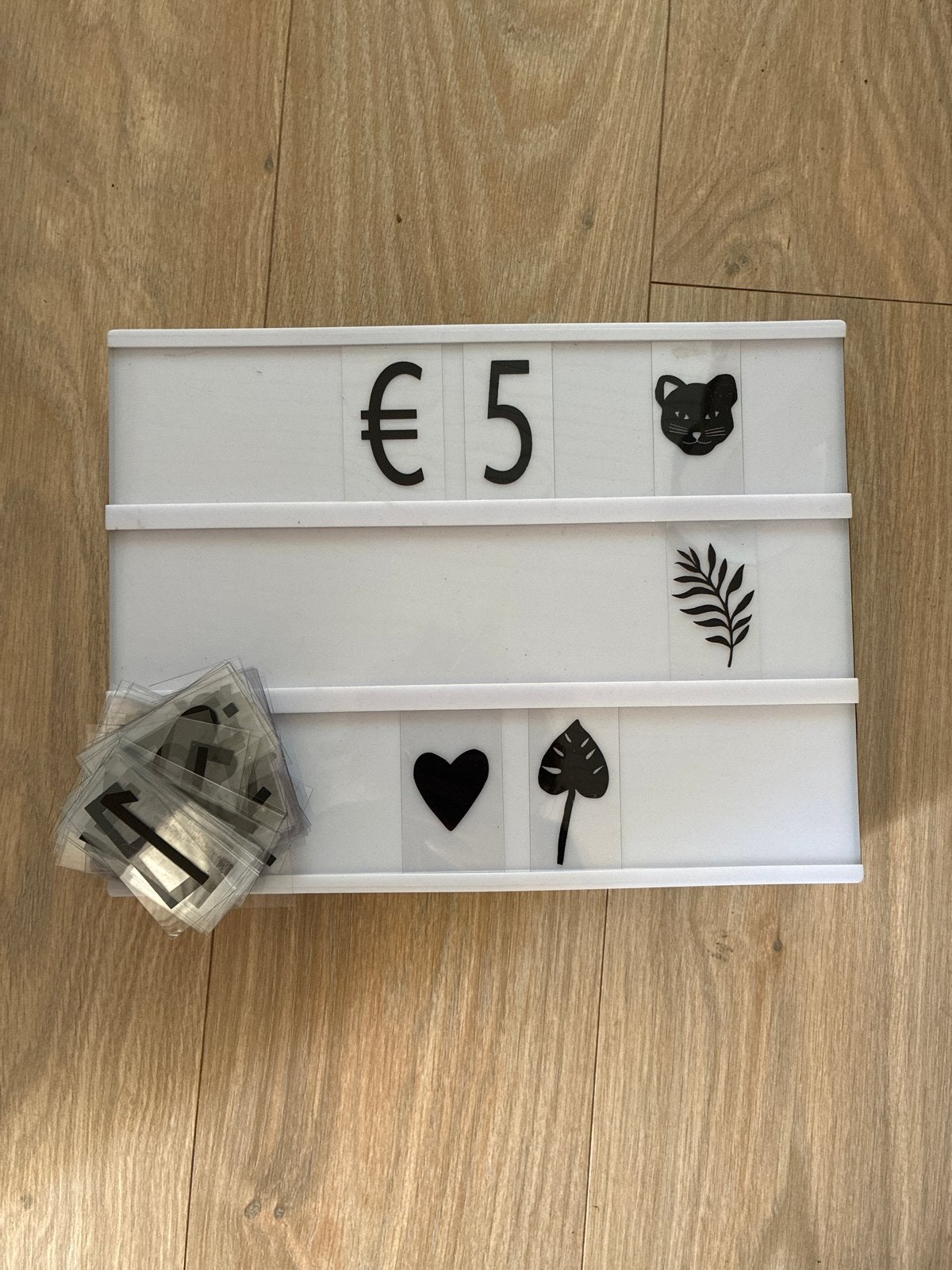 Lichtbak met letters en symbolen, Ophalen, Gebruikt, Kunststof, Modern