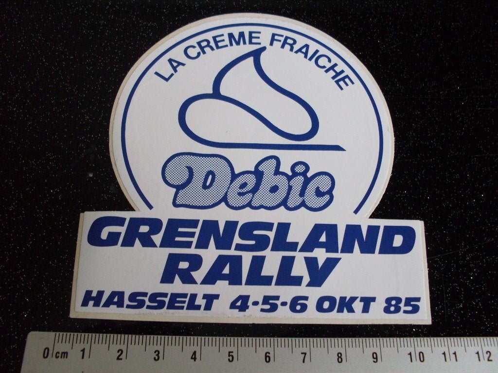 sticker Debic grensland rally hasselt logo la creme fraiche, Verzamelen, Verzenden, Zo goed als nieuw, Sport