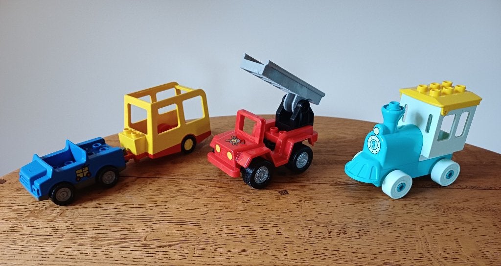 Lego duplo auto's 6 stuks, Kinderen en Baby's, Overige typen, Ophalen of Verzenden, Zo goed als nieuw, Duplo