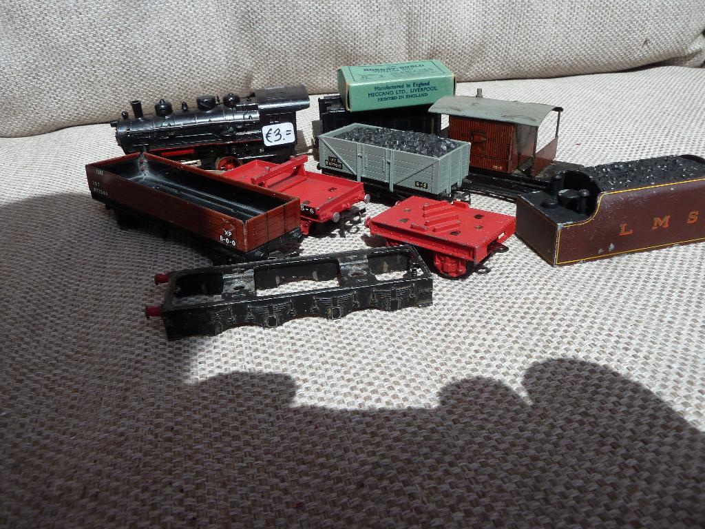 PARTIJTJE HORNBY DUBLO WAGONS, Overige merken, Wisselstroom, Gebruikt, Wagon