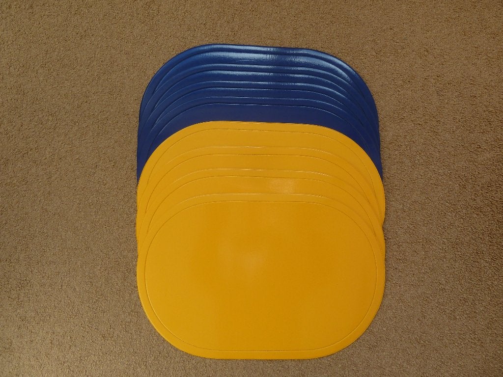 4 blauwe en 4 gele placemats, Ophalen of Verzenden, Zo goed als nieuw, Overige kleuren, Placemat