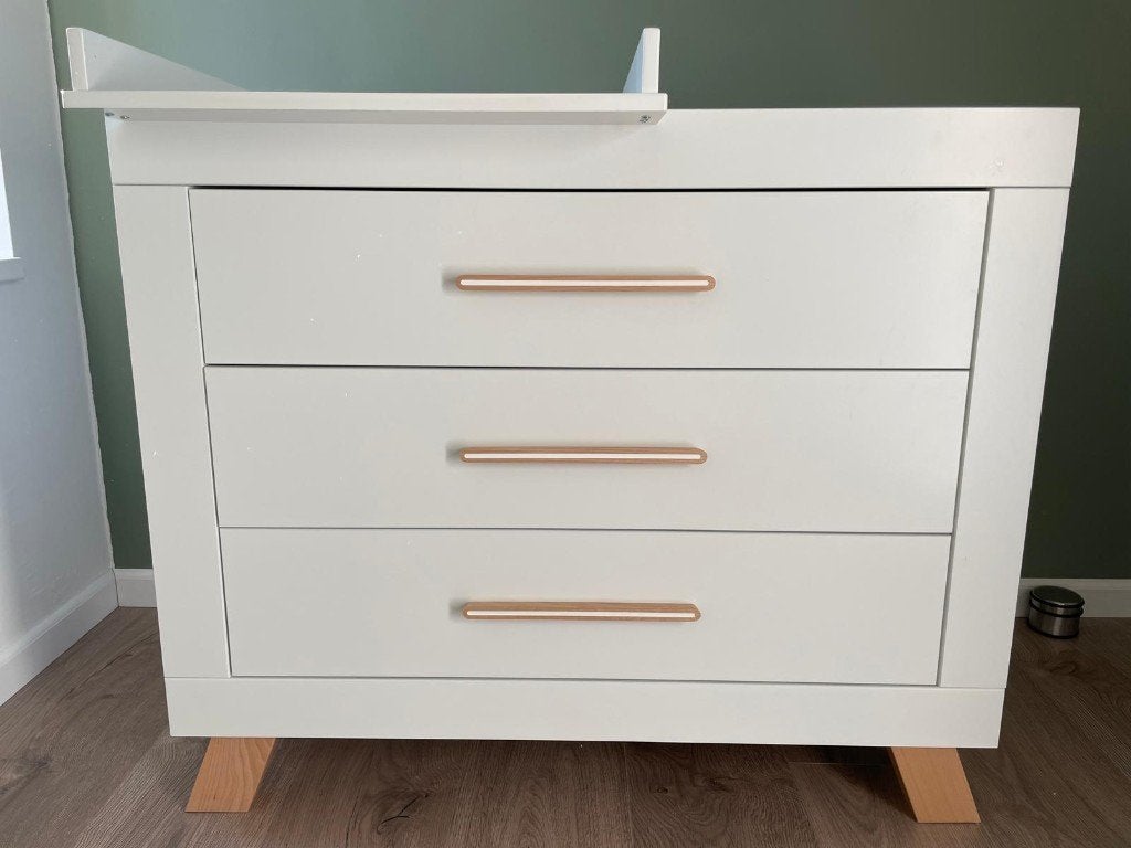 Bopita Lisa babykamer: ledikant, commode, matras, airgosafe, Ophalen, Gebruikt, Jongetje of Meisje