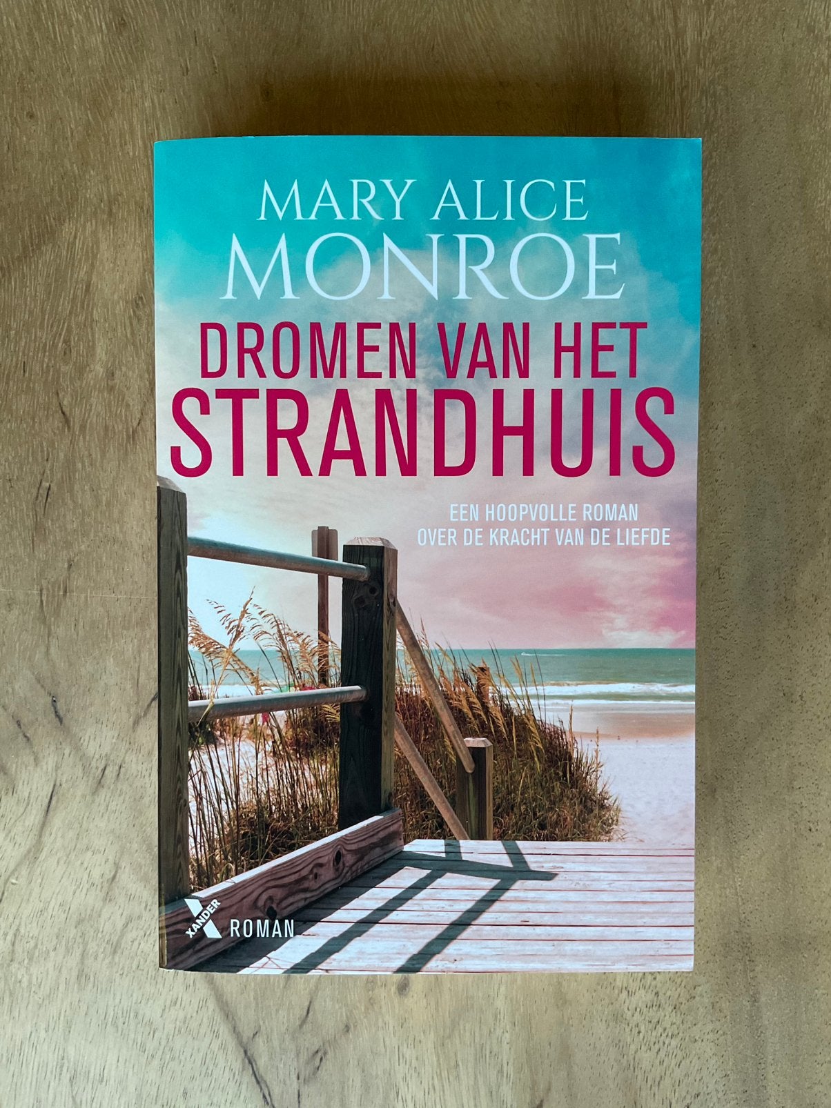 Dromen van het strandhuis - MaryAlice Monroe, Ophalen of Verzenden, Zo goed als nieuw