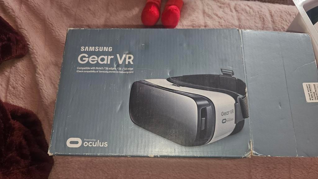 Samsung Gear VR voor Note 5, S6 Edge+, S6 en S6 Edge, Ophalen, Zo goed als nieuw, VR-bril, Telefoon