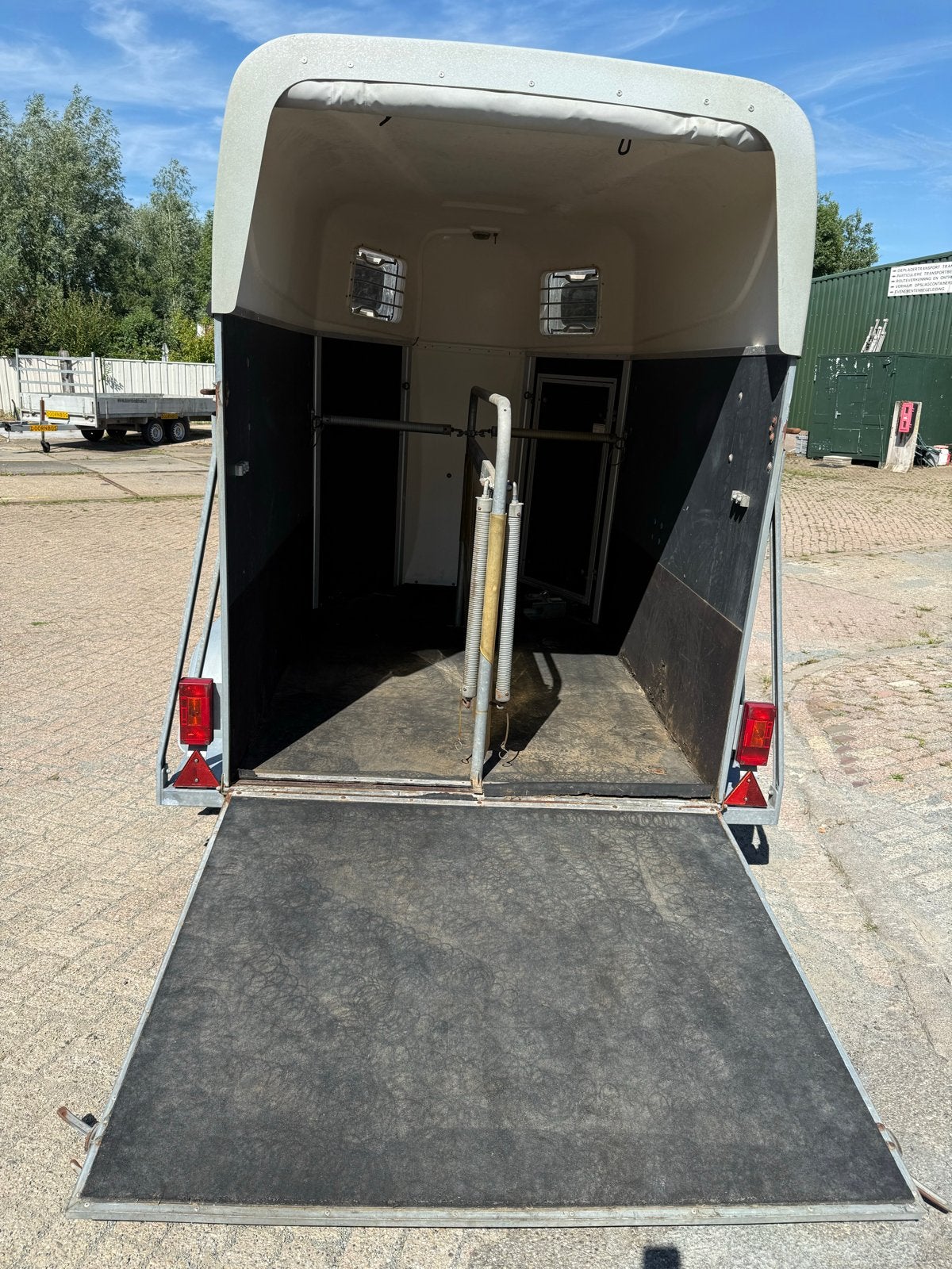 Westrailers PT165 2-assige paardentrailer - Opknapper, Dieren en Toebehoren, Paarden en Pony's | Trailers en Aanhangwagens, Ophalen