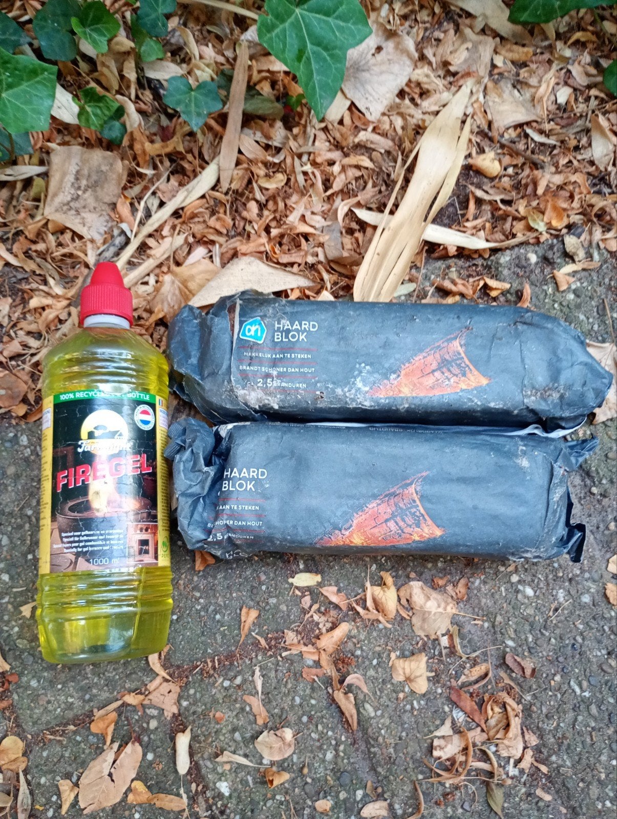 Haardblokken ah branden vanzelf en net brandhout, Minder dan 3 m³, Ophalen, Overige houtsoorten, Blokken