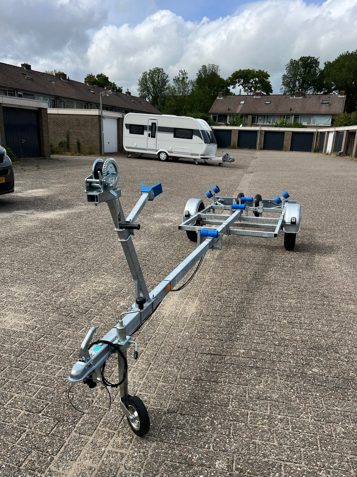 Gloednieuwe boottrailer met lier, Ophalen, Minder dan 1500 kg, Sloepentrailer, Nieuw