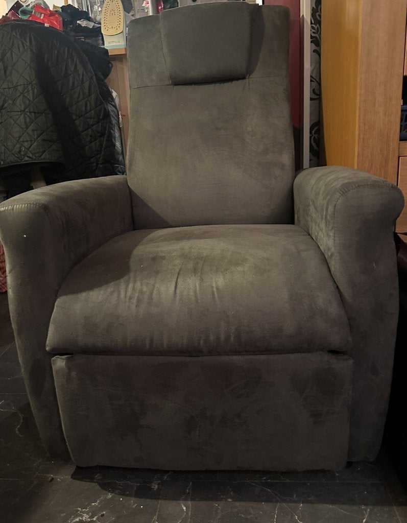 Fauteuils / relax ELECTRISCHE Stoel, Ophalen, Zo goed als nieuw, 75 tot 100 cm, 50 tot 75 cm