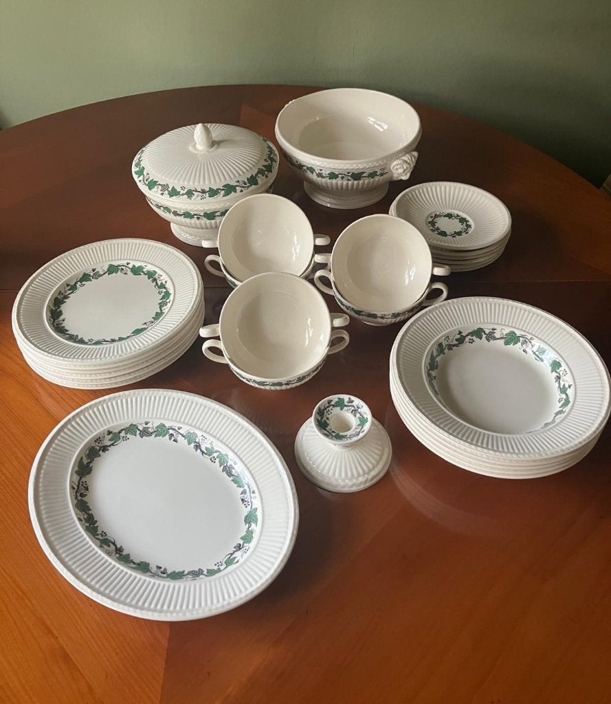 27-delig Wedgwood Edme Stratford diner servies, Ophalen, Zo goed als nieuw, Overige stijlen, Wedgwood