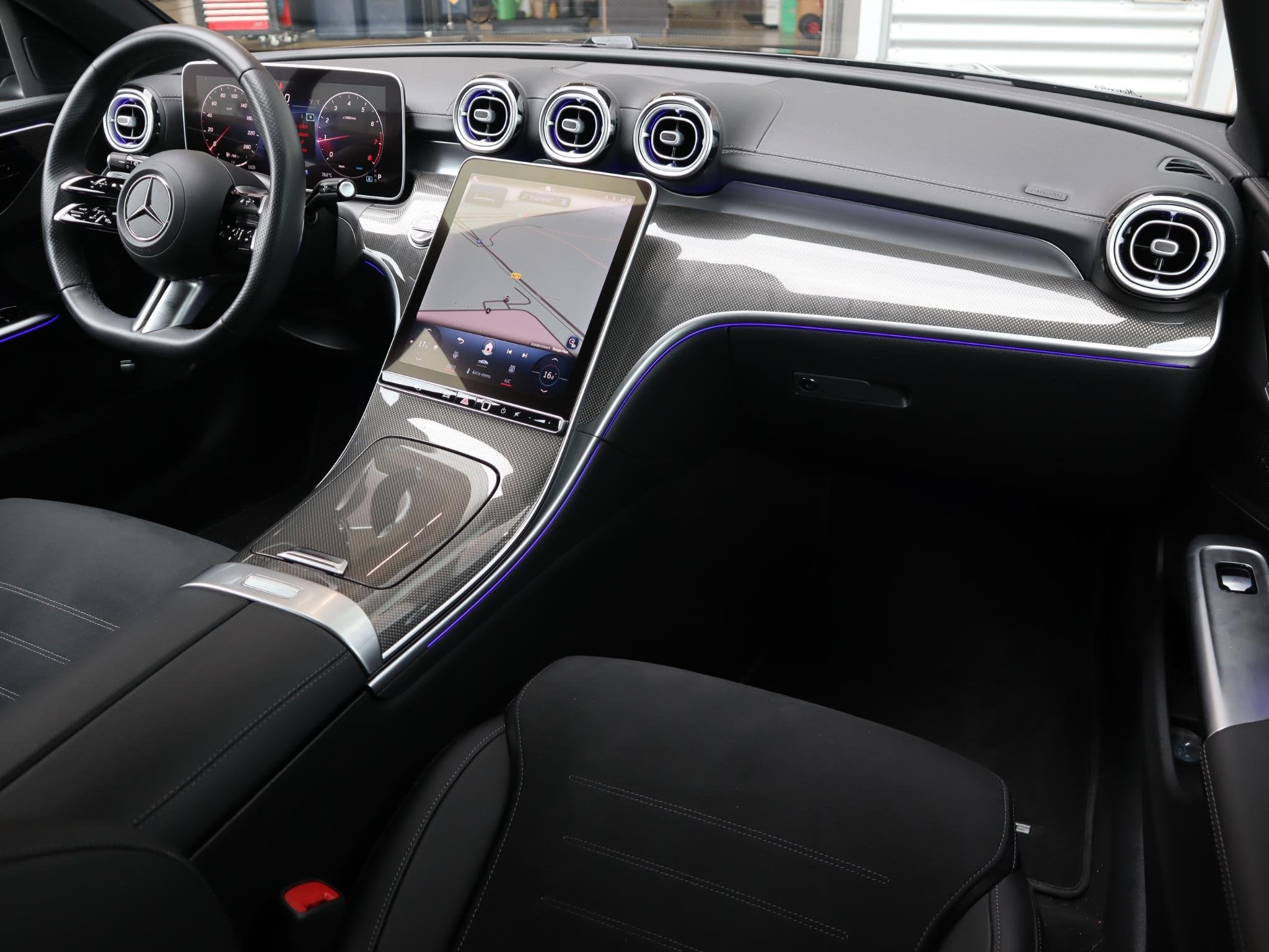 Mercedes-Benz C-klasse Estate 200 AMG Line l Keyless l Panor, 4 cilinders, Origineel Nederlands, Vierwielaandrijving, 750 kg