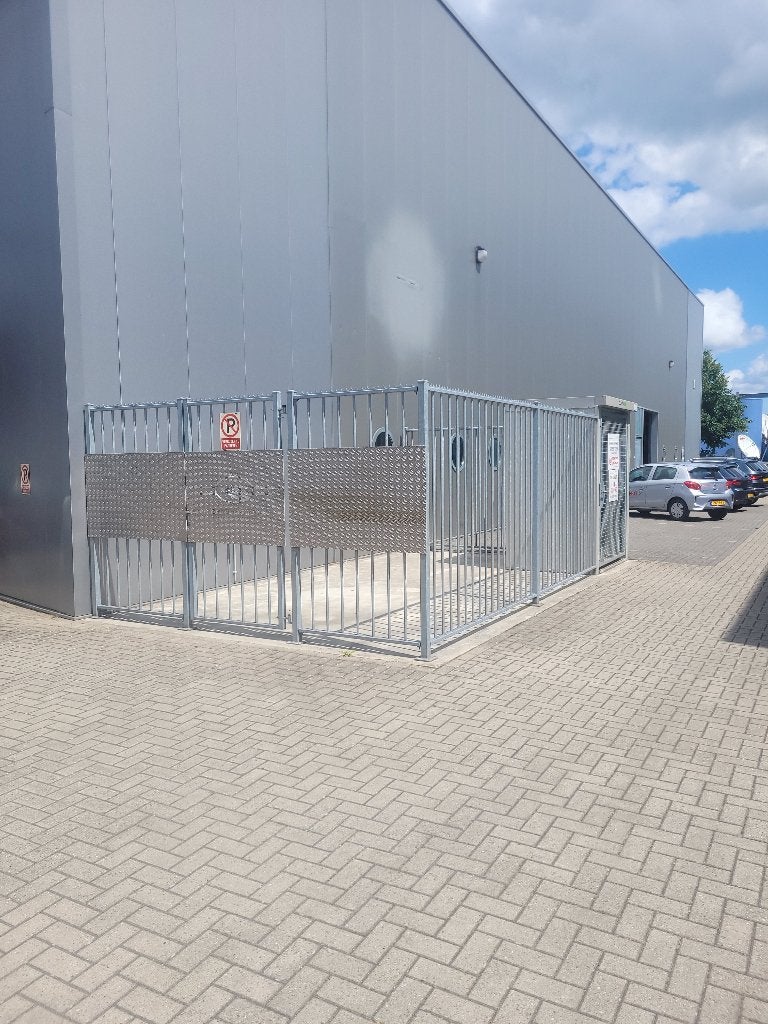 Stalen hekwerk / poort – verzinkt – met loop-/draaipoort, Tuin en Terras, Ophalen, Gebruikt