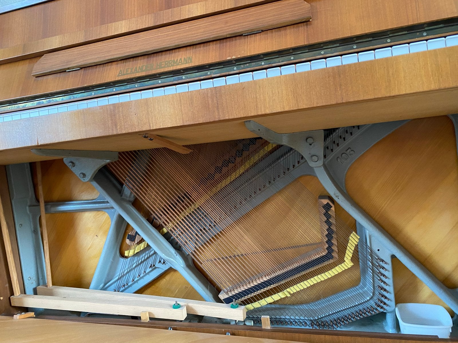 Foto 6 van Alexander Herrmann Piano - Goede staat