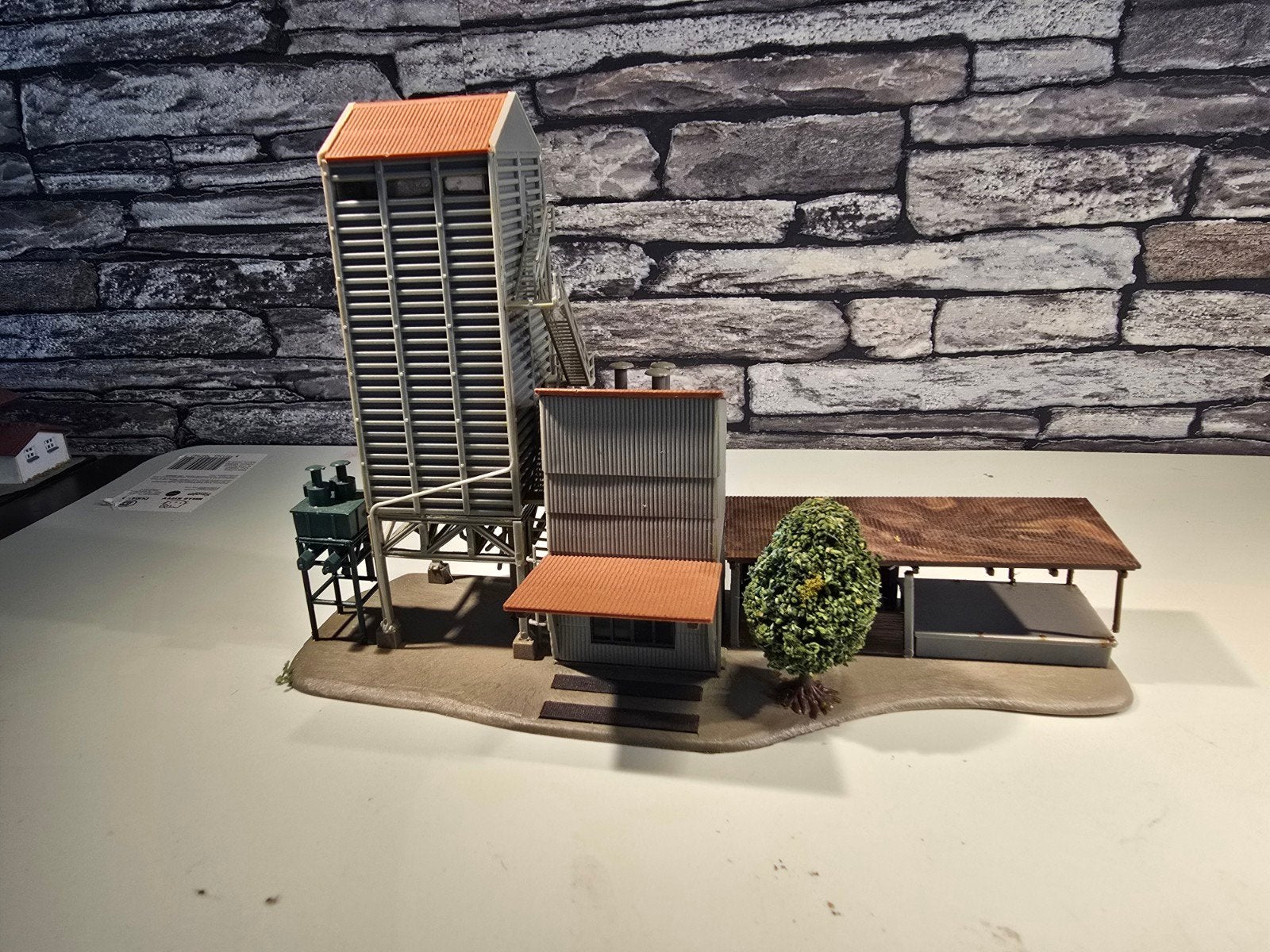 fabrieksgebouw industrie N spoor trein 1:160, Hobby en Vrije tijd, Overige merken, Gebruikt, Gelijkstroom of Wisselstroom, Brug, Tunnel of Gebouw