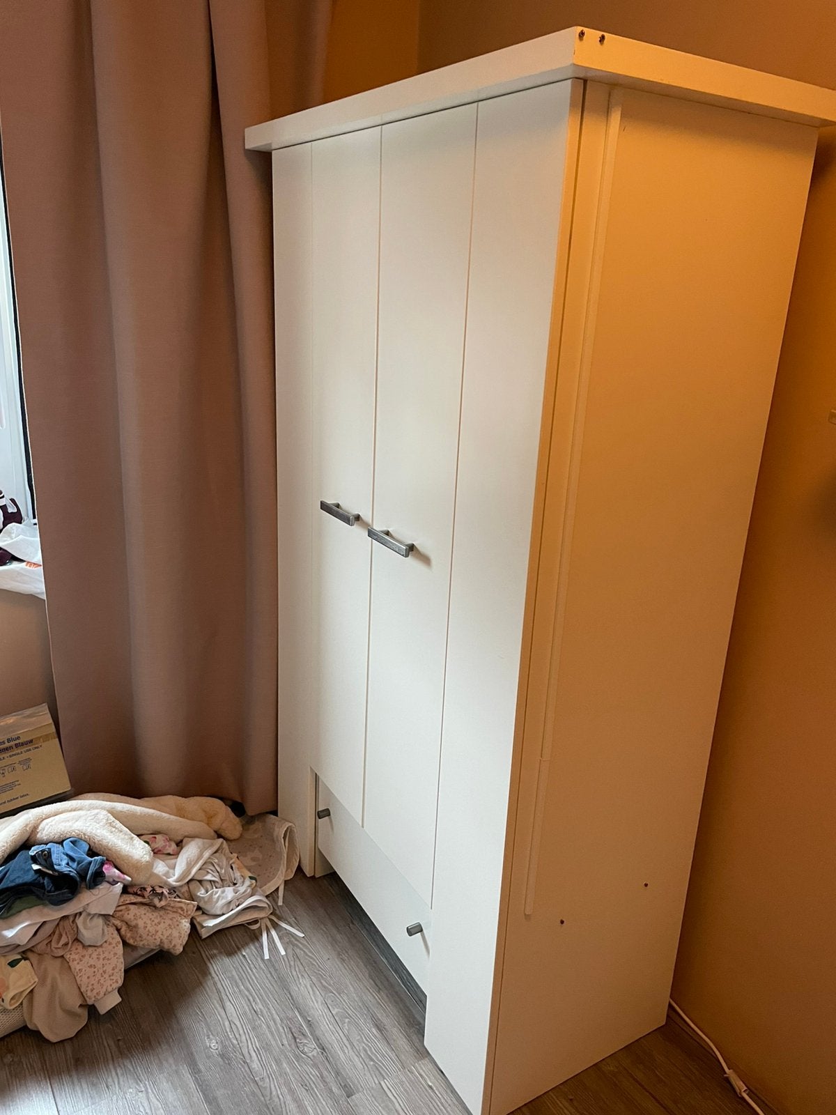 Kast voor kinderkleding, Ophalen, Gebruikt, 50 tot 70 cm, 105 cm of meer
