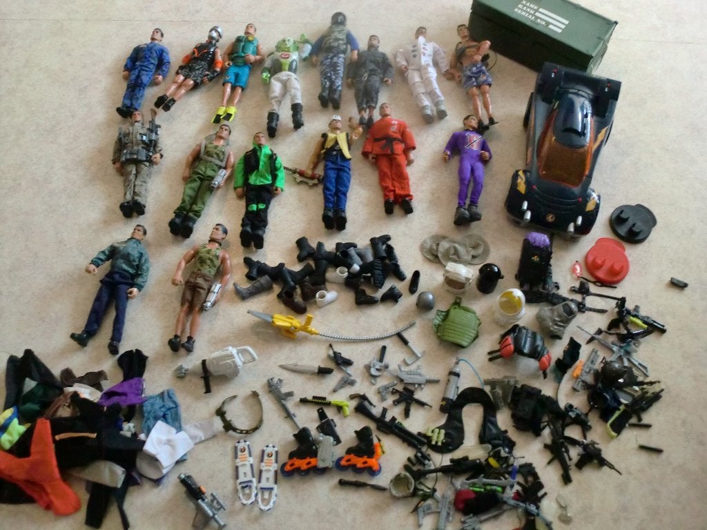 Action Man poppen, auto, kist en accessoires, Ophalen
