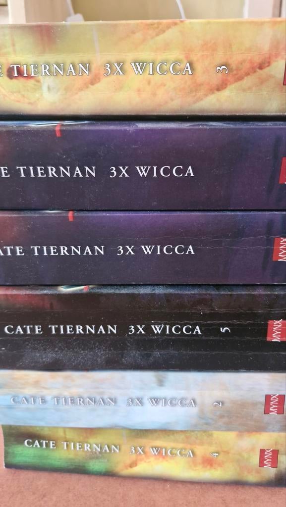 Cate Tiernan 3x Wicca Boekenreeks (6 delen), Boeken, Ophalen, Gelezen, Cate Tiernan, Nederland
