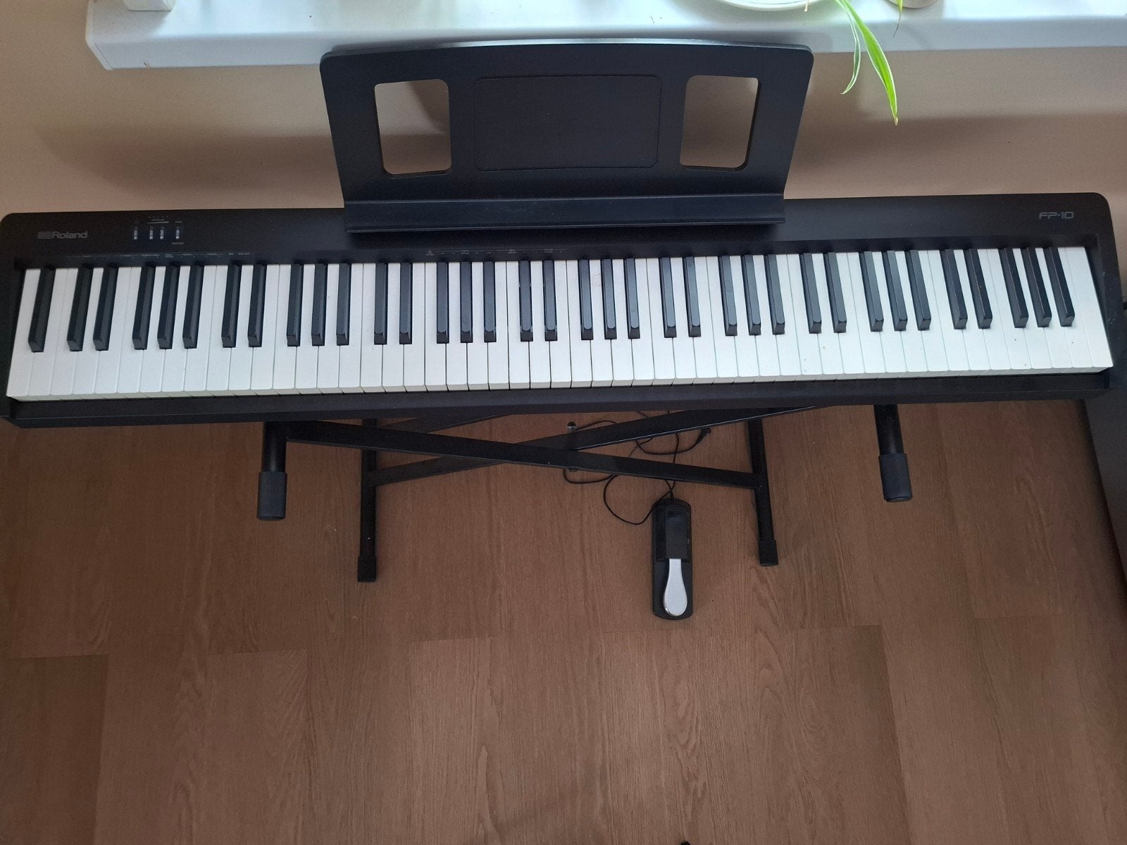 Roland FP-10 Piano - Zo goed als nieuw, Ophalen, Zwart, Digitaal, Zo goed als nieuw