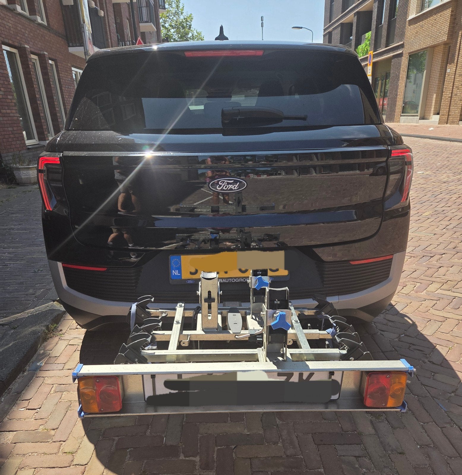 Nette Fietsendrager Twinny Load (2 Fietsen & 1 kinderfiets), Ophalen, 2 fietsen, Gebruikt, Trekhaakdrager