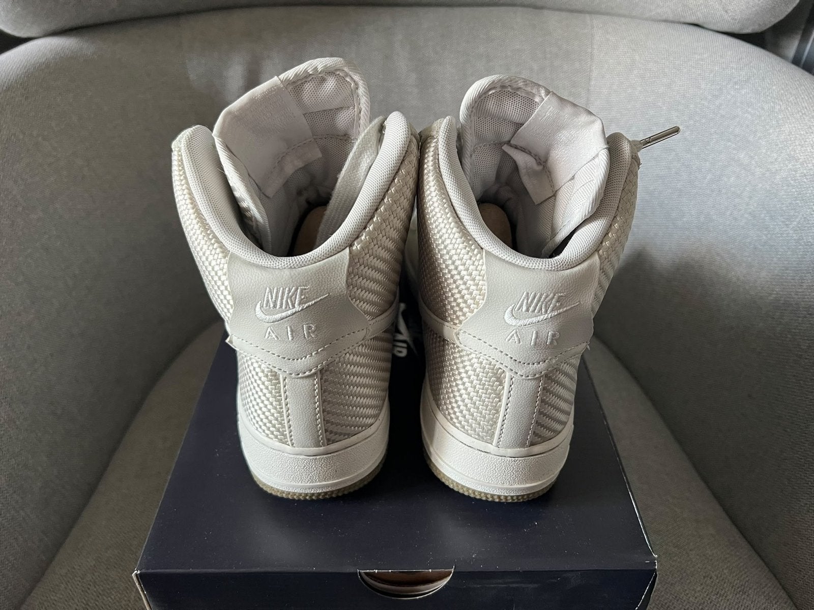Nike Air Force 1 High PRM - Zo goed als nieuw schoenmaat 39, Kleding | Dames, Beige, Ophalen of Verzenden, Sneakers of Gympen