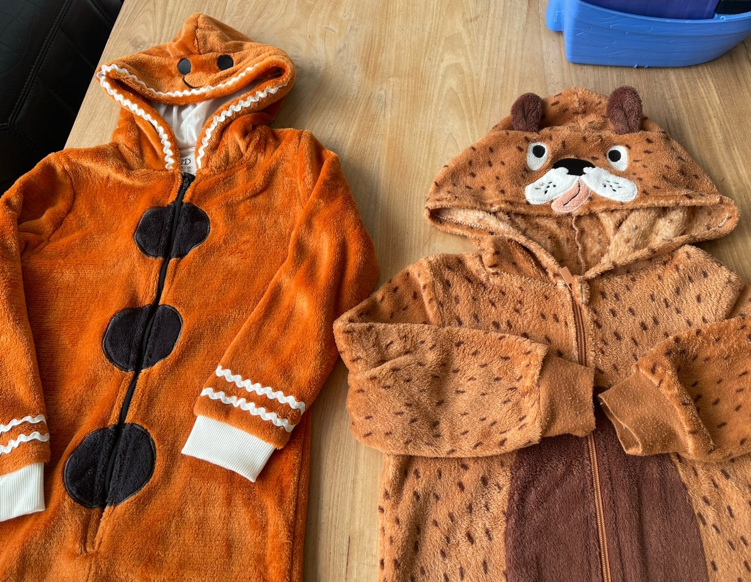 Onesie maat 116-122 en 110-116, Ophalen, Gebruikt, Jongen of Meisje