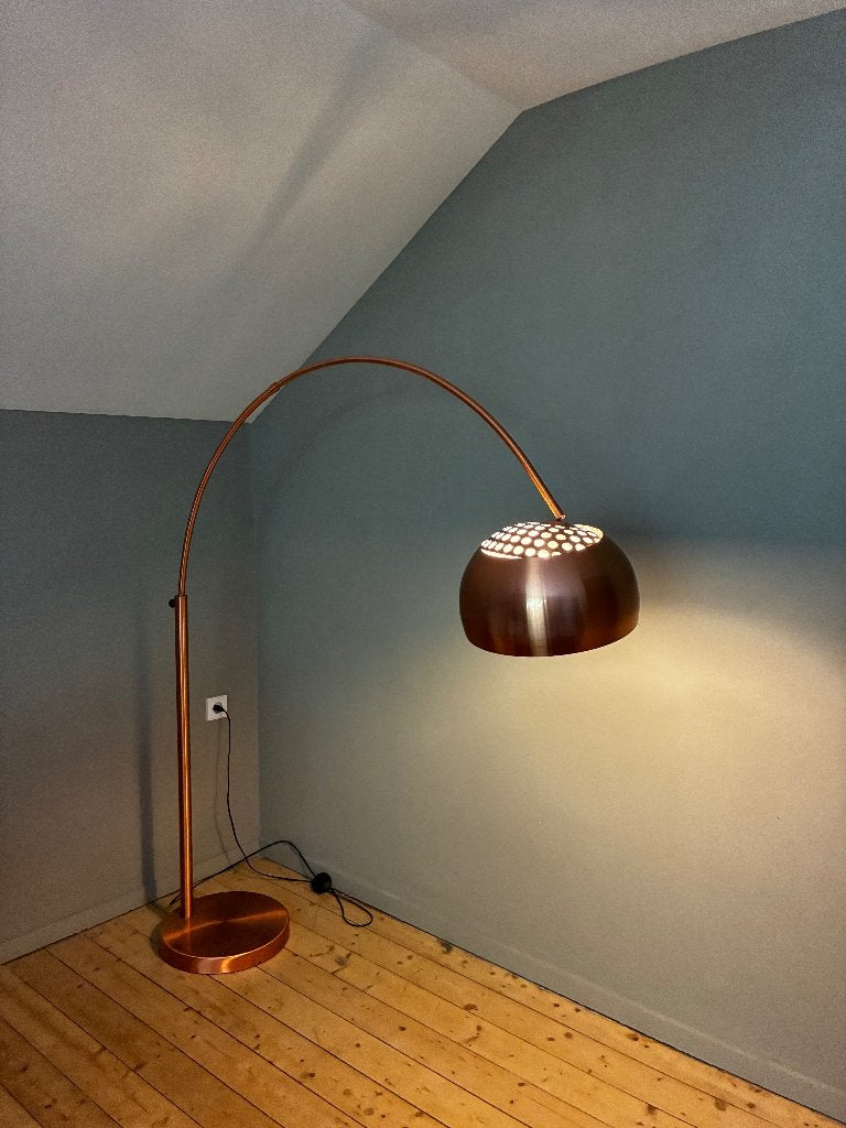 Zuiver Big Bow – Rosé/koper Booglamp, Huis en Inrichting, Ophalen, Gebruikt, Modern, retro, industrieel, sixties, E27 (groot)