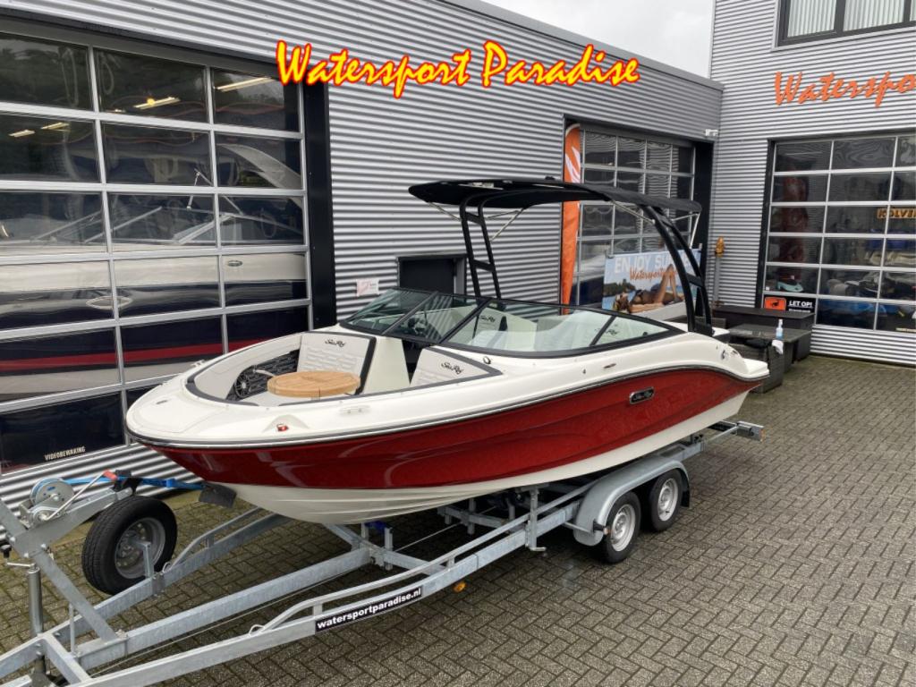 Sea Ray SPX 190 (bj 2024), Watersport en Boten, Speedboten, Gebruikt, Polyester, Benzine, 200 pk of meer