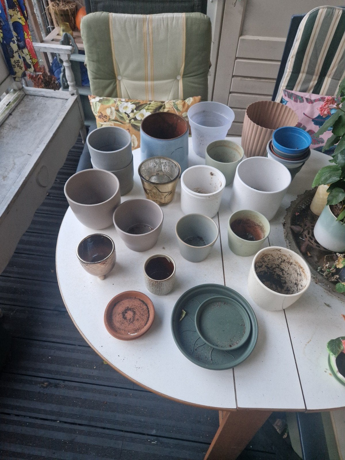 Diverse plantenpotten en bloempotten, Tuin en Terras, Bloempotten, Ophalen, Gebruikt, Rond, Balkon
