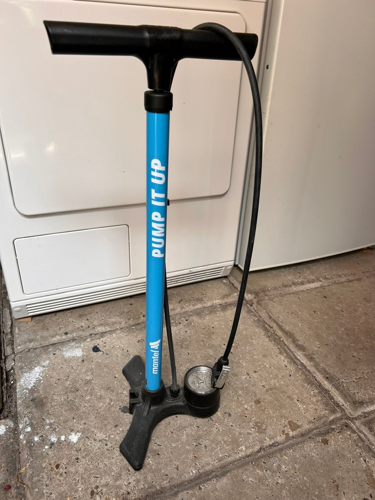 Fietspomp racefiets, Fietsen en Brommers, Ophalen, Drukmeter, Zo goed als nieuw