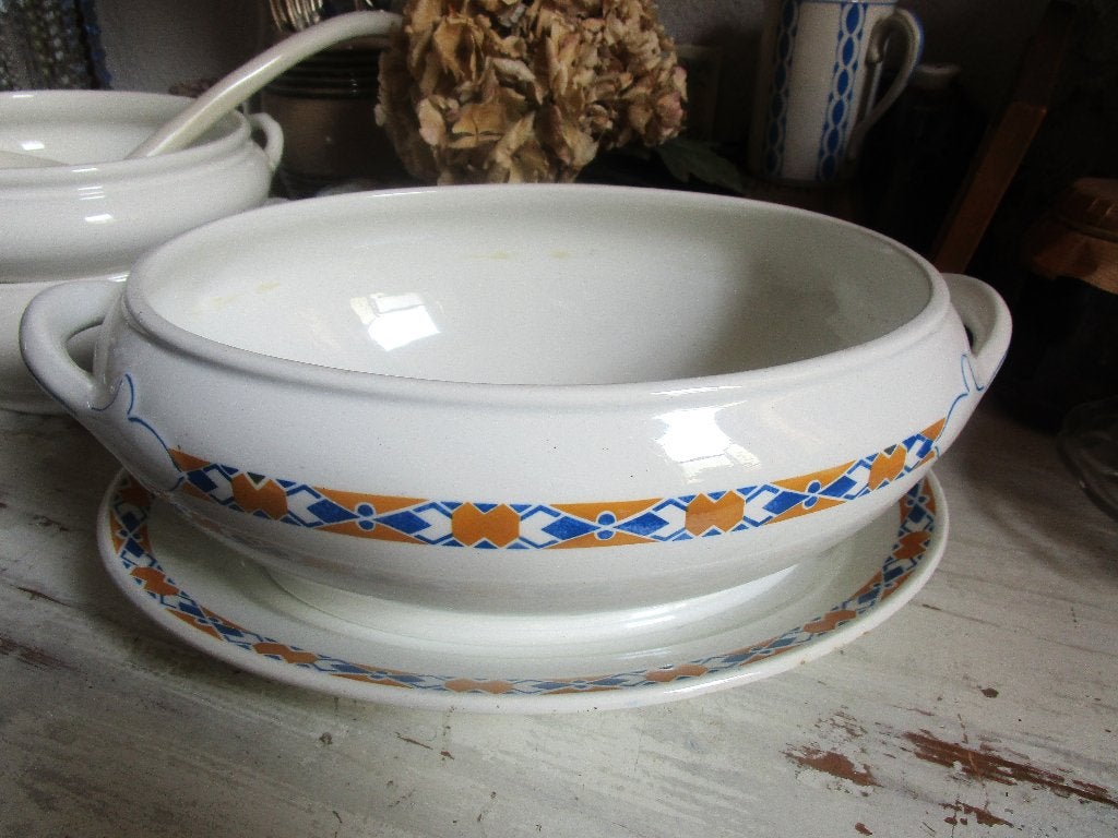Vintage terrine met schaal, wit met blauw/oranje decor, Ophalen of Verzenden