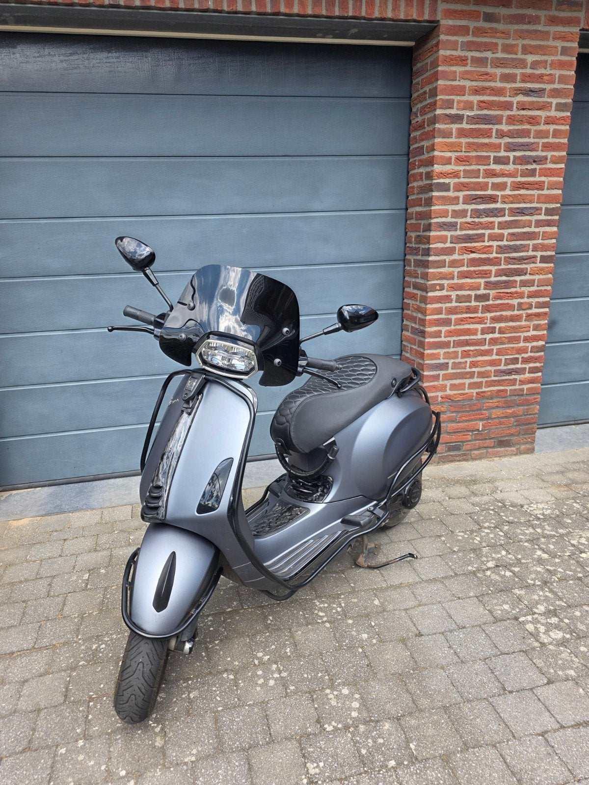 Vespa Sprint 50cc, Ophalen, Zo goed als nieuw