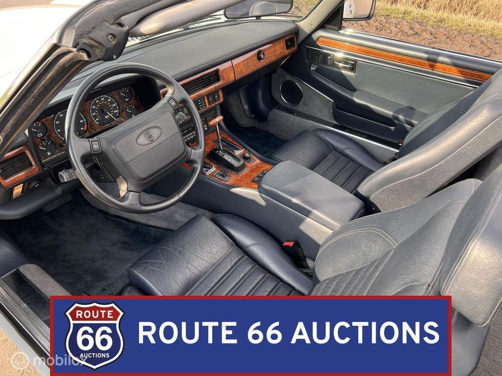 Jaguar XJS V12 Cabriolet | 1992 | Route 66 Auctions, Auto's, Overige carrosserieën, Zwart, Bedrijf, Handgeschakeld