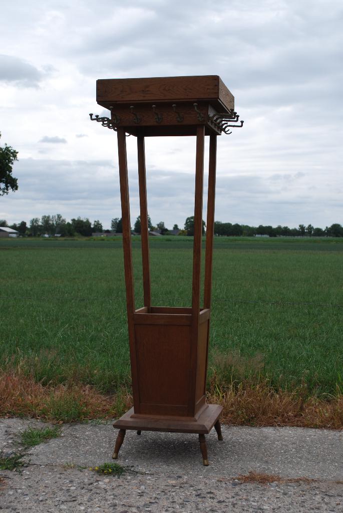 Antieke eiken kapstok, Ophalen, Gebruikt, Nb, Nb