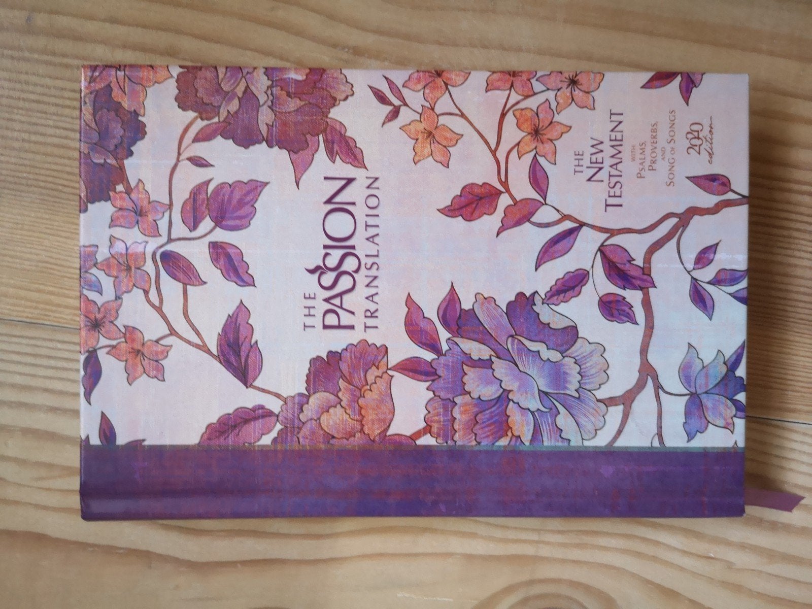The Passion Translation Nieuwe Testament Psalmen Spreuken, Ophalen of Verzenden, Zo goed als nieuw, Brian Simmons, Christendom | Katholiek