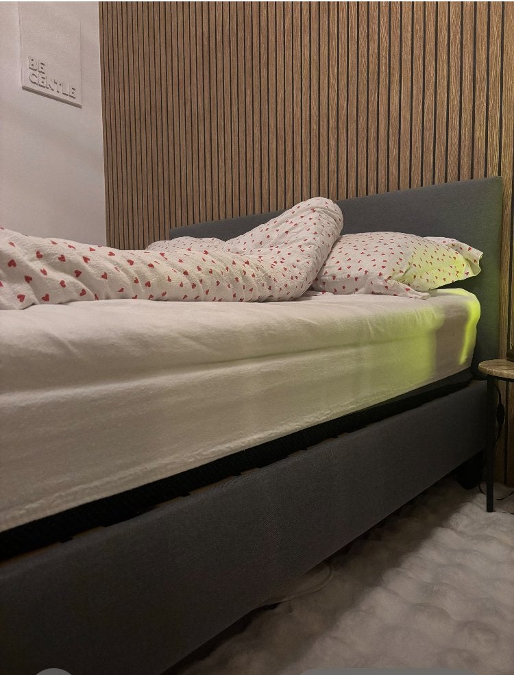IKEA SÄBÖVIK Boxspring 140x200 cm - Zo goed als nieuw, Huis en Inrichting, Ophalen, Tweepersoons, 140 cm, Zo goed als nieuw
