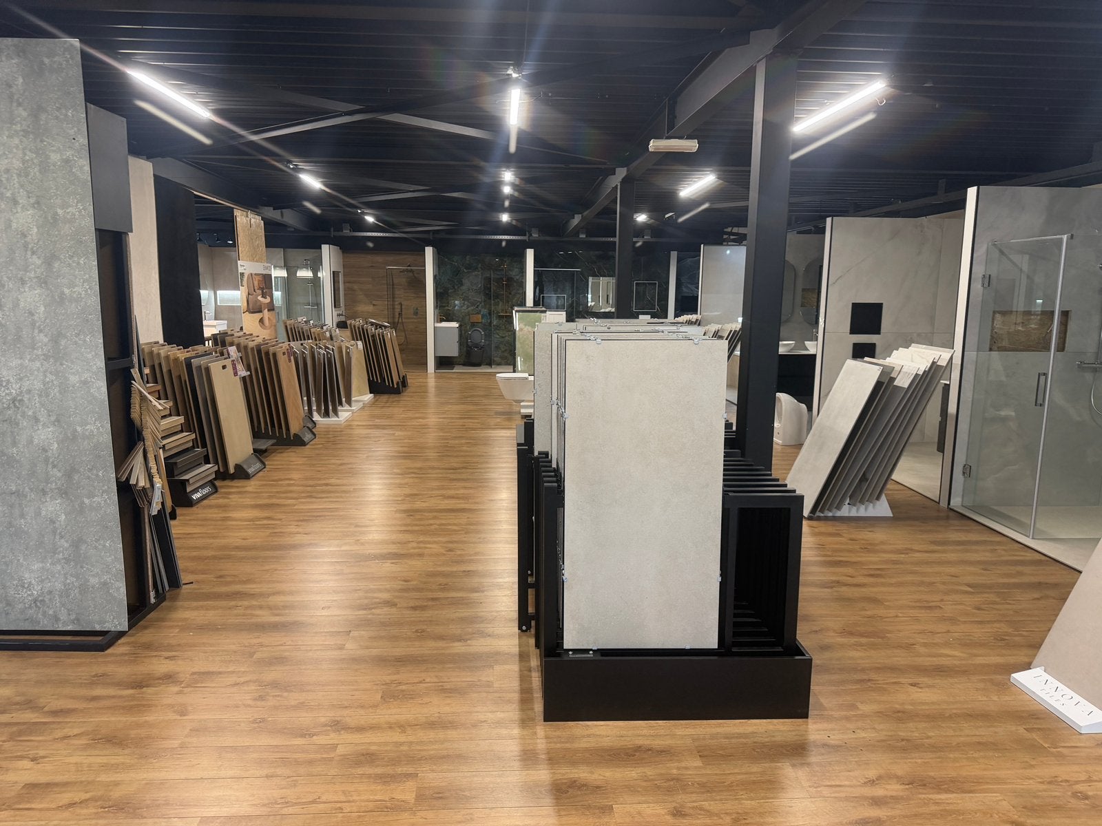 Badkamer & Toilet renovatie | Complete woningrenovatie, Diensten en Vakmensen, Klussers en Klusbedrijven, Garantie