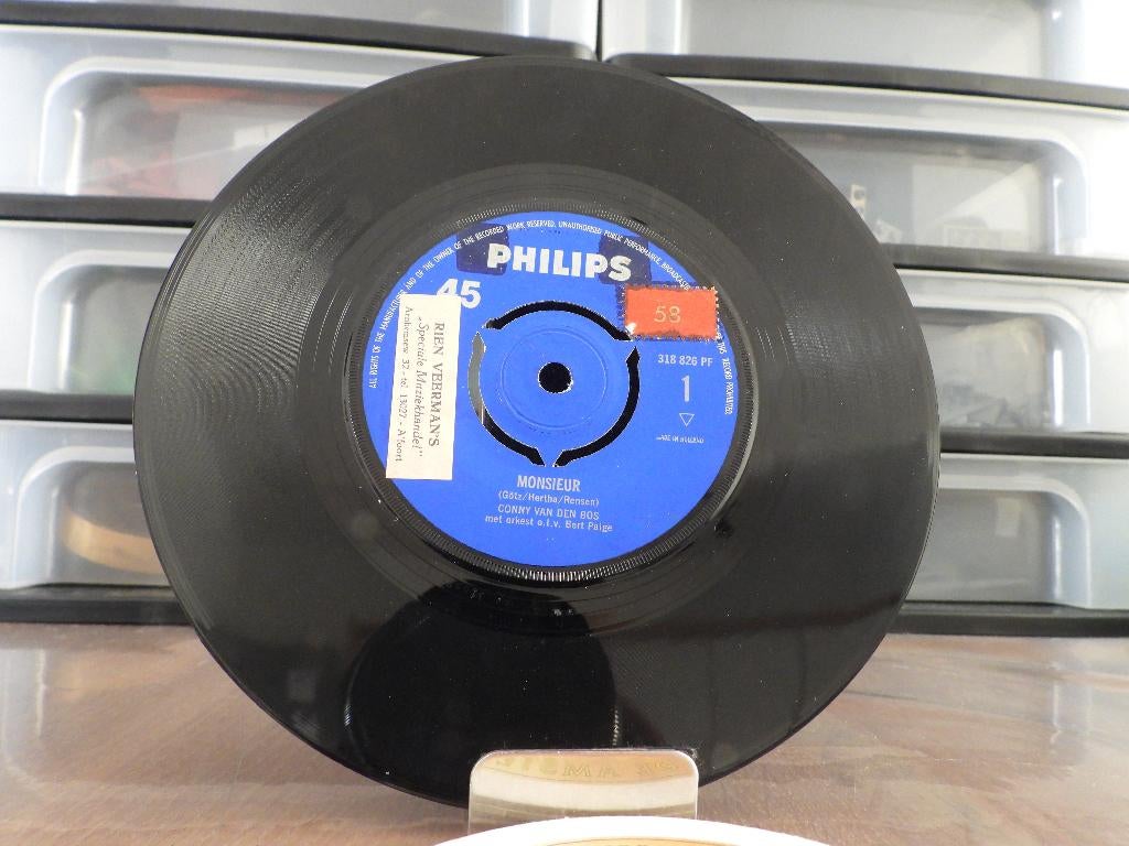 single Conny van den Bos – Monsieur -  Waarom  1962, Cd's en Dvd's, Vinyl Singles, Ophalen of Verzenden, Gebruikt, Pop