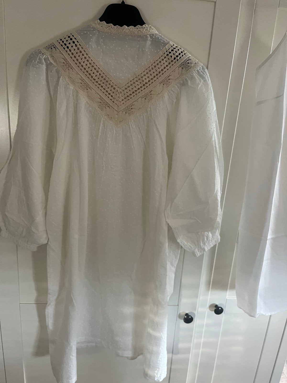 Moscow Design Witte Jurk met Kant en Onderjurk - Maat S, Wit, Nieuw, Ophalen of Verzenden, Maat 36 (S)